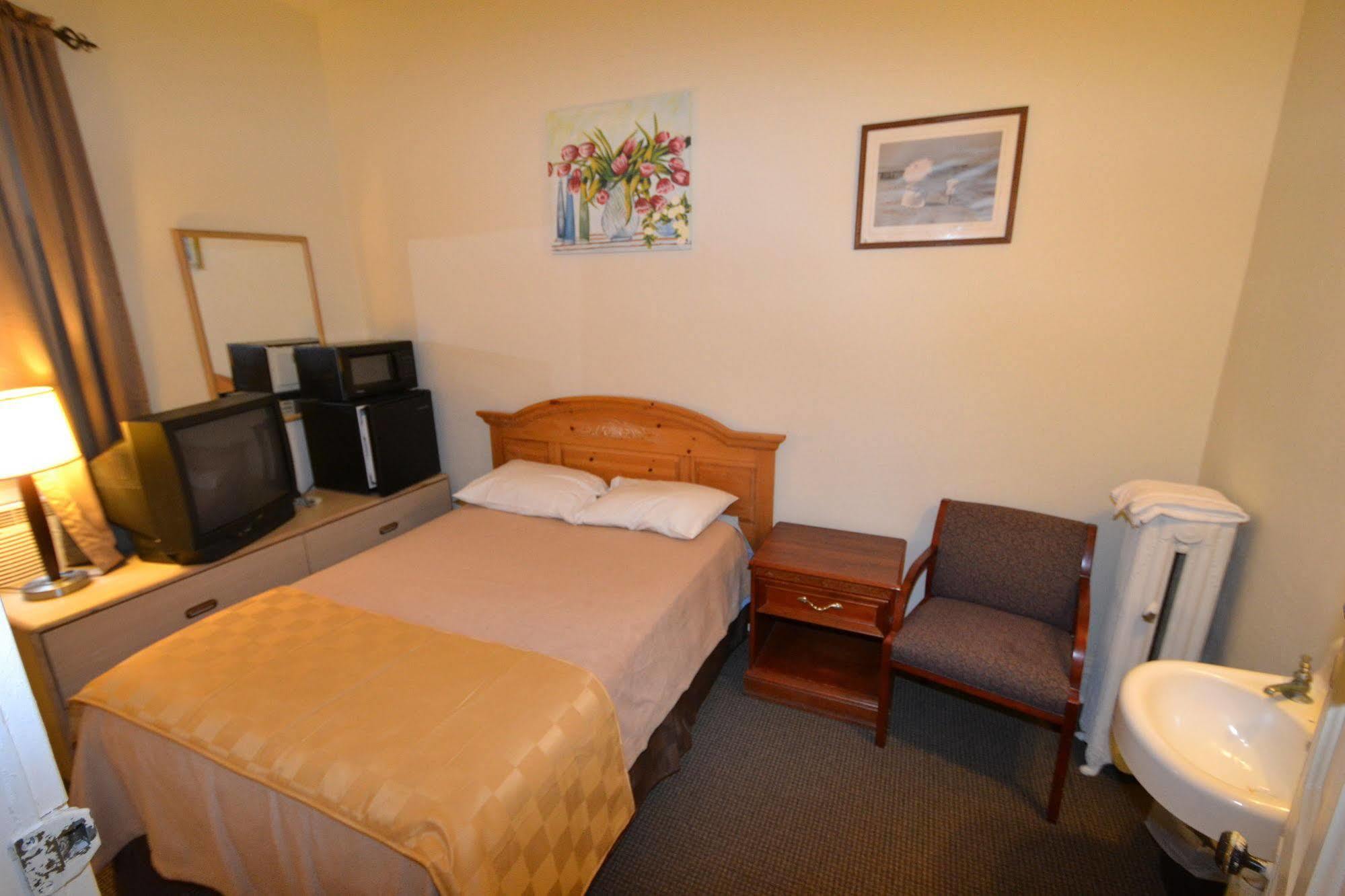 Perfect Stay Inn & Suites Blair Eksteriør billede