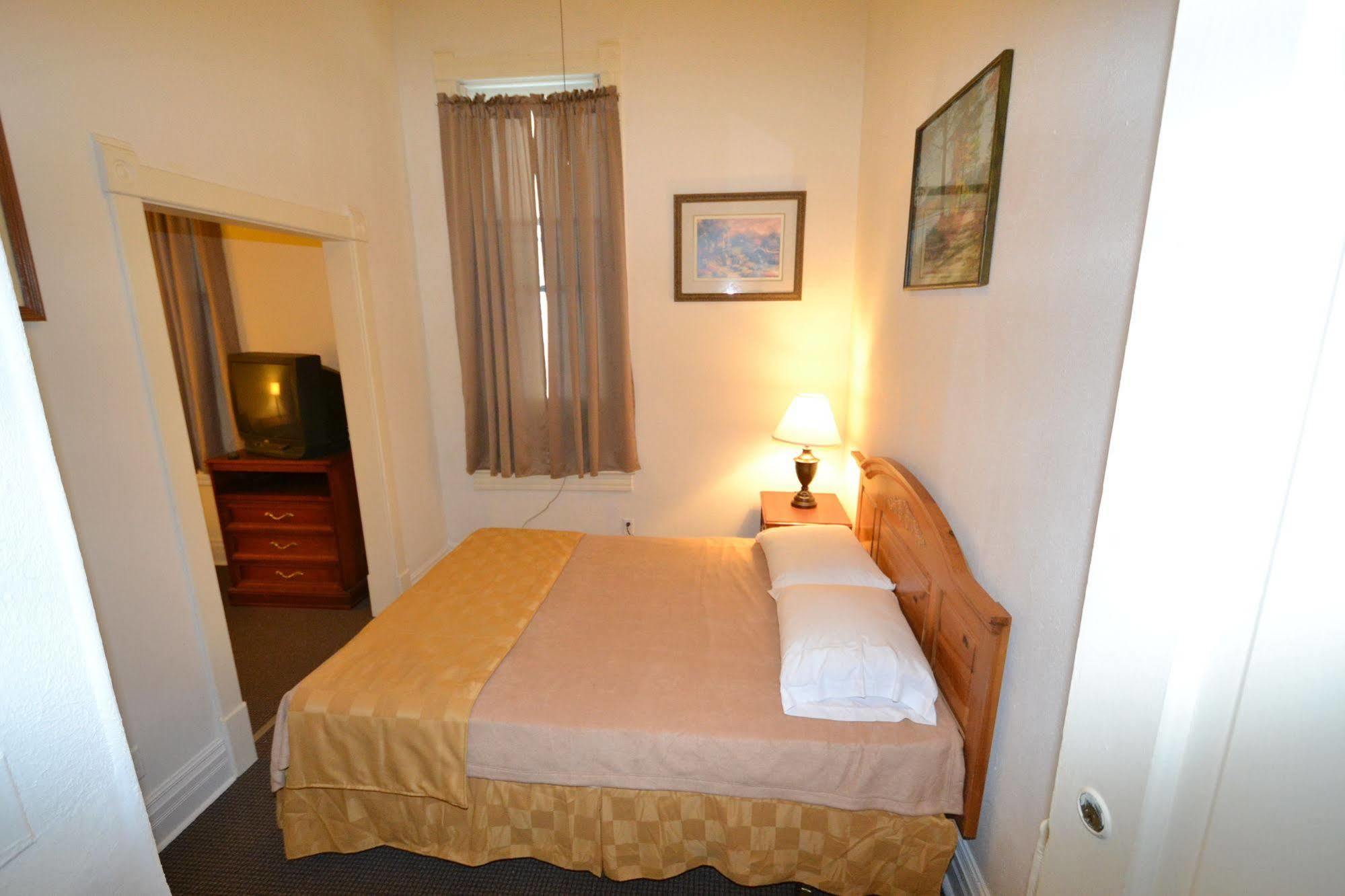 Perfect Stay Inn & Suites Blair Eksteriør billede