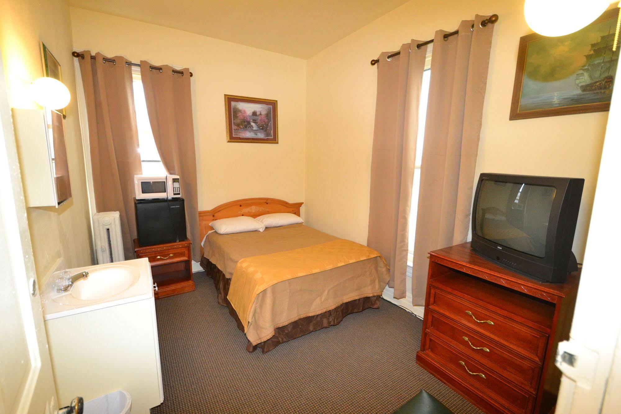 Perfect Stay Inn & Suites Blair Eksteriør billede